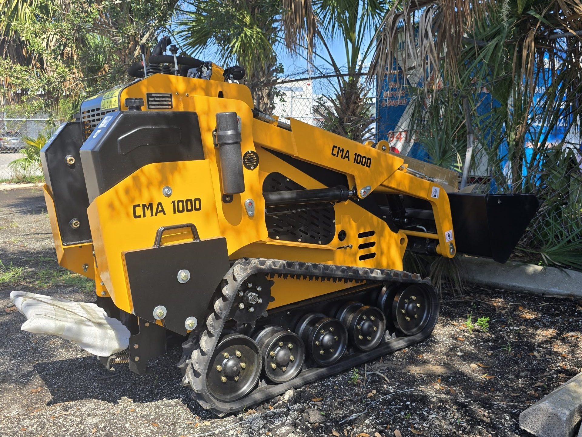 Skid Steer Machinery: Why Stand-On Models Are the Smart Choice for Landscaping and Tight Job Sites